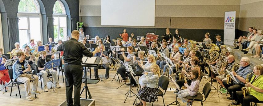 Teilnehmende des Sommerworkshops in Norden